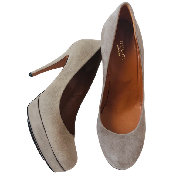 GUCCI Gray Suede  Heels Pumps - Picture 1 of 15